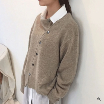 Serena | Cozy Cashmere Cardigan With Playful Buttons